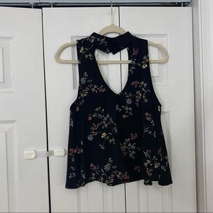 Keyhole high neck top